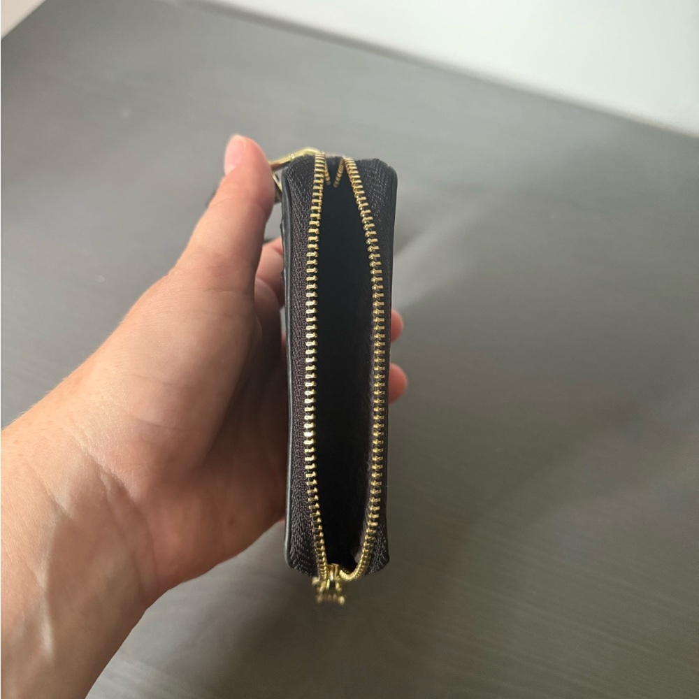 Steve Madden Black Wristlet Wallet - Picture 5 of 9